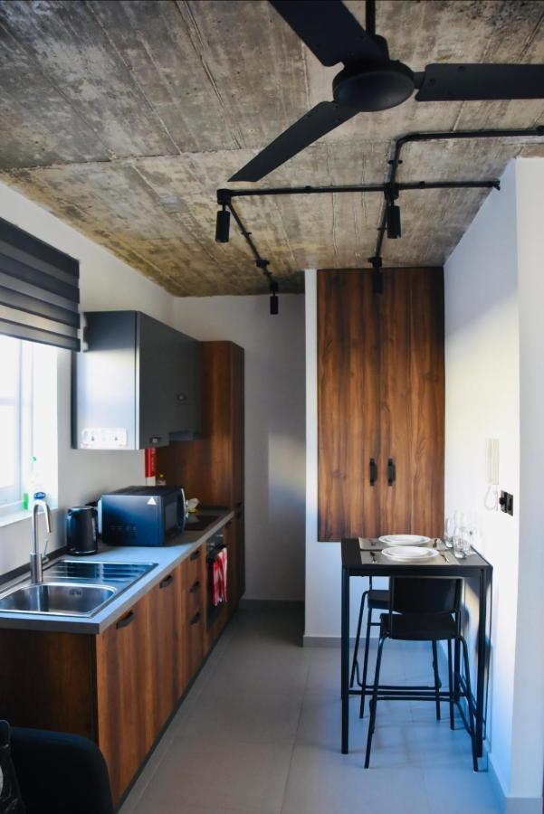 Апартаменты Chic Penthouse Industrial-Style Моста Экстерьер фото